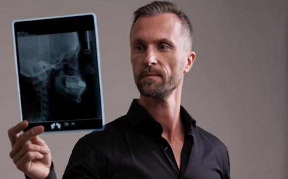 Reabilitação oral total com implantes dentários